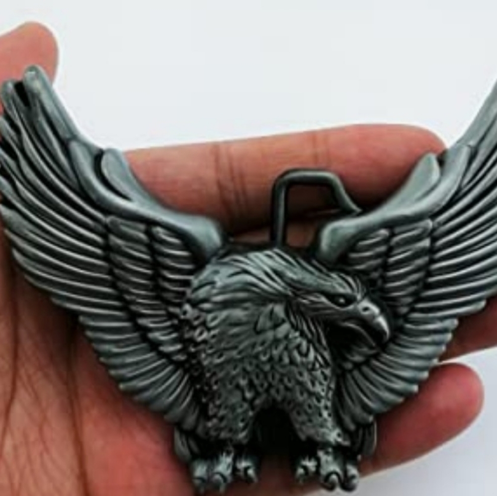 New eagle belt buckle